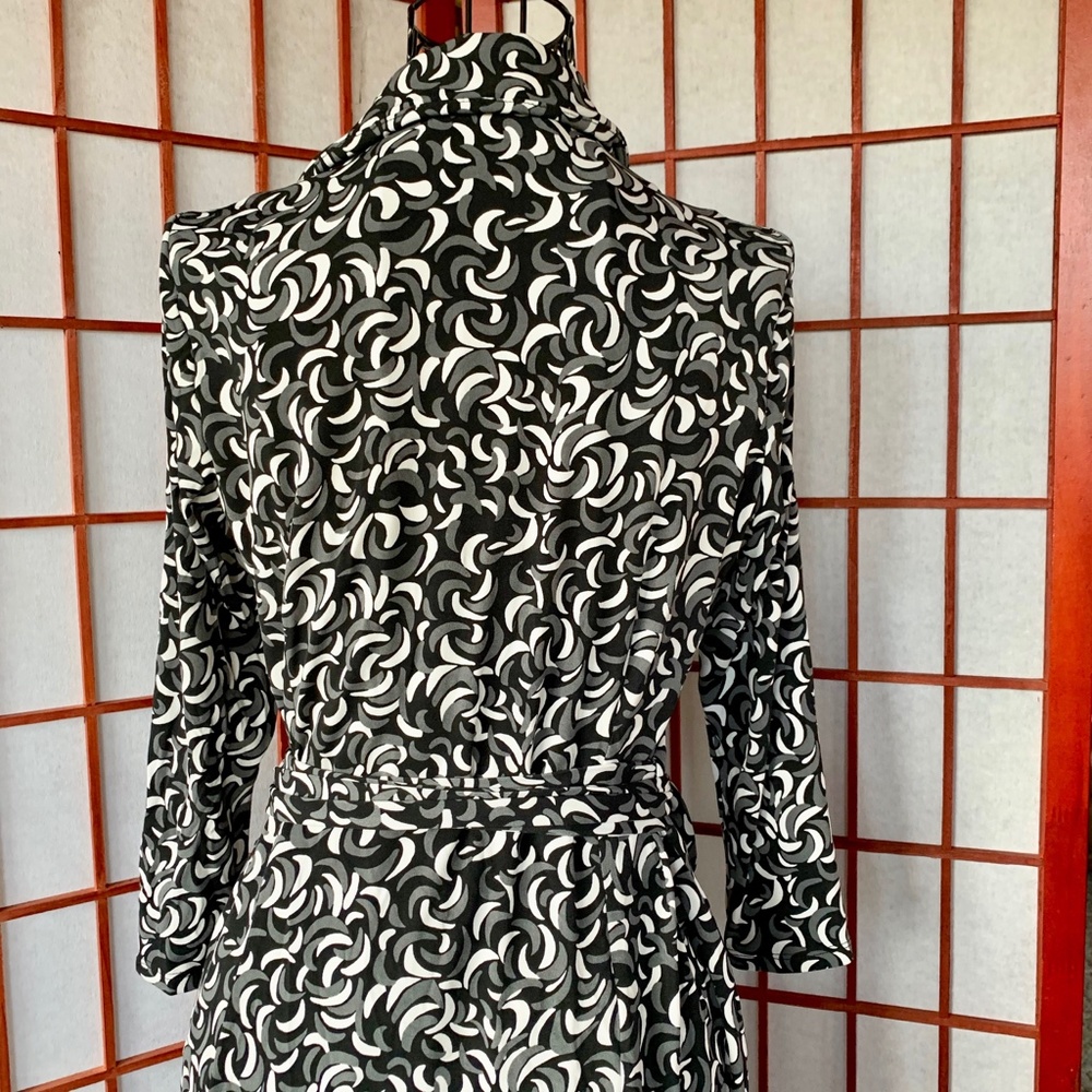 Nine West Patterned Wrap Midi Nwot - image 2